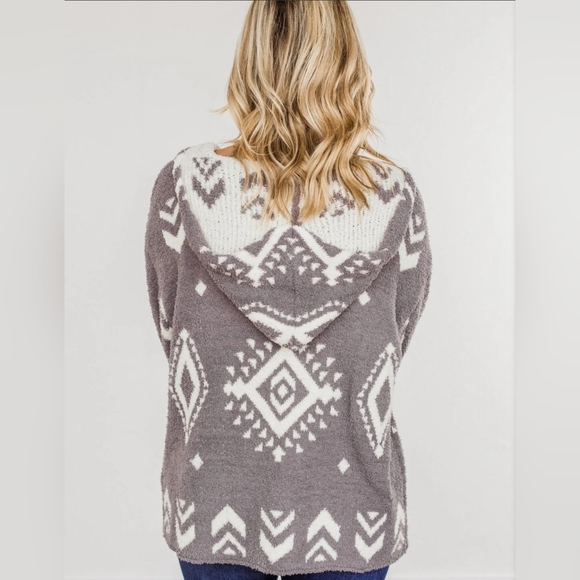 Brand new Aztec Hooded Cardigan - Picture 2 of 7